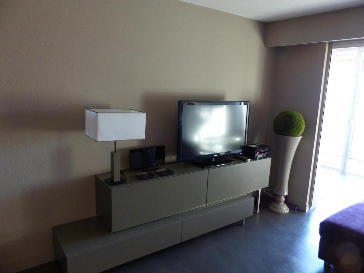 - Avec Terrasse, Vue, Mer, Piscine, Plage, Garage Cannes