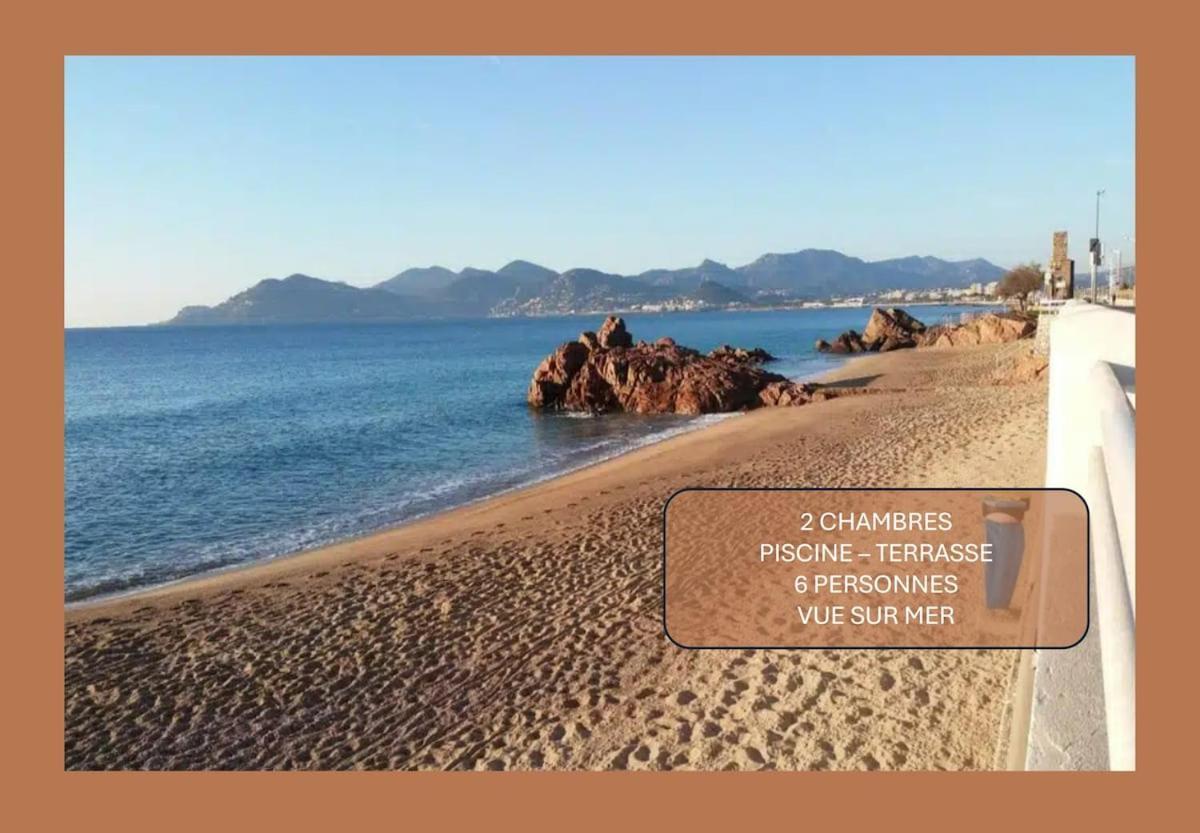 - Avec Terrasse, Vue, Mer, Piscine, Plage, Garage Apartment Cannes